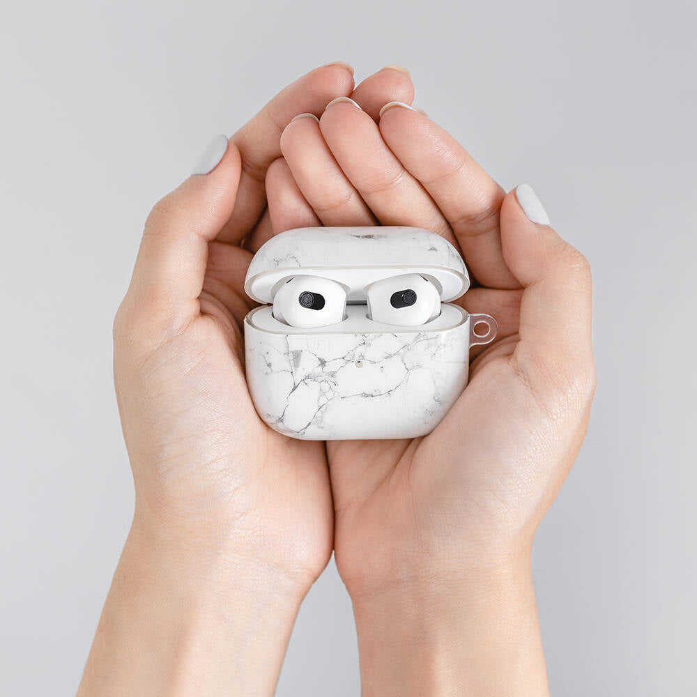 Apple Airpods 3. Nesil Kılıf Çift IMD Baskılı Lisanslı Switcheasy Artist Kapak Siyah