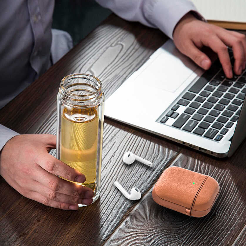Apple Airpods Kılıf Wiwu Calfskin Kılıf Yeşil