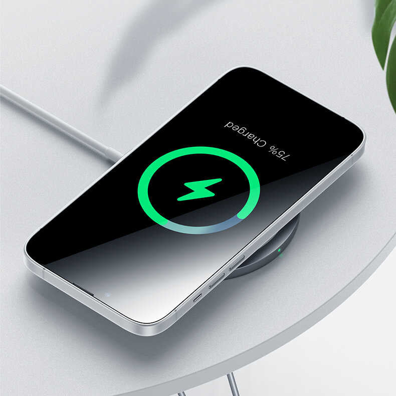 Apple iPhone 13 Kılıf Benks Lollipop Protective Kapak Transparan Siyah