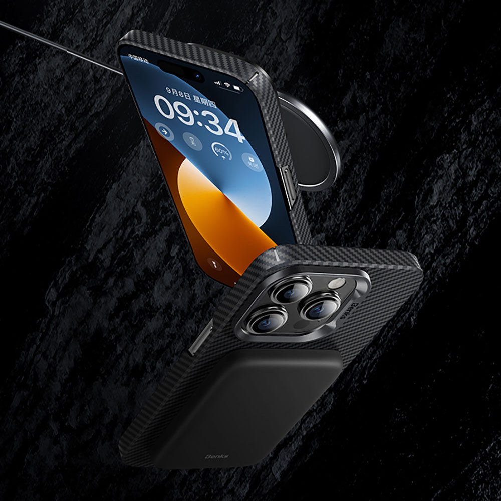 Apple iPhone 15 Plus Kılıf M-safe Özellikli Karbon Fiber Benks Essential ArmorAir 600D Kevlar Kapak Siyah