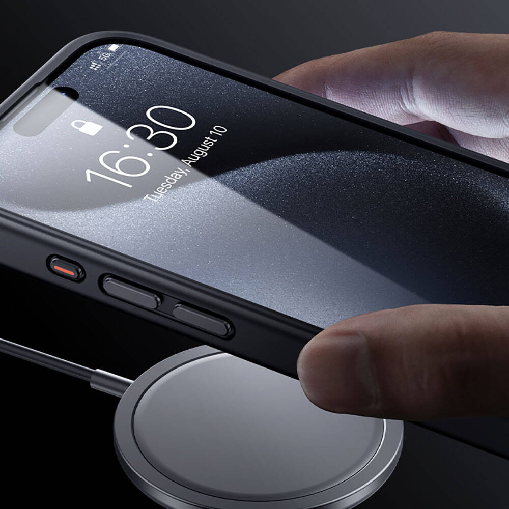 Apple iPhone 15 Plus Kılıf M-safe Şarj Özellikli Benks Mist Protective Kapak Siyah