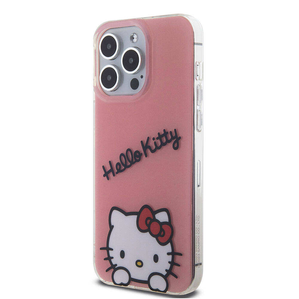 Apple iPhone 15 Pro Max Kılıf Hello Kitty Orjinal Lisanslı Askılı Yazı ve İkonik Logolu Daydreaming Kapak Pembe