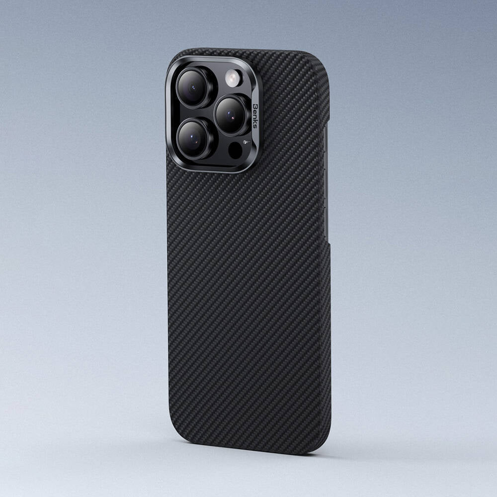 Apple iPhone 16 Kılıf Benks M-safe Şarj Özellikli Magnetik ArmorAir 600D Kevlar Fiber Kapak Siyah