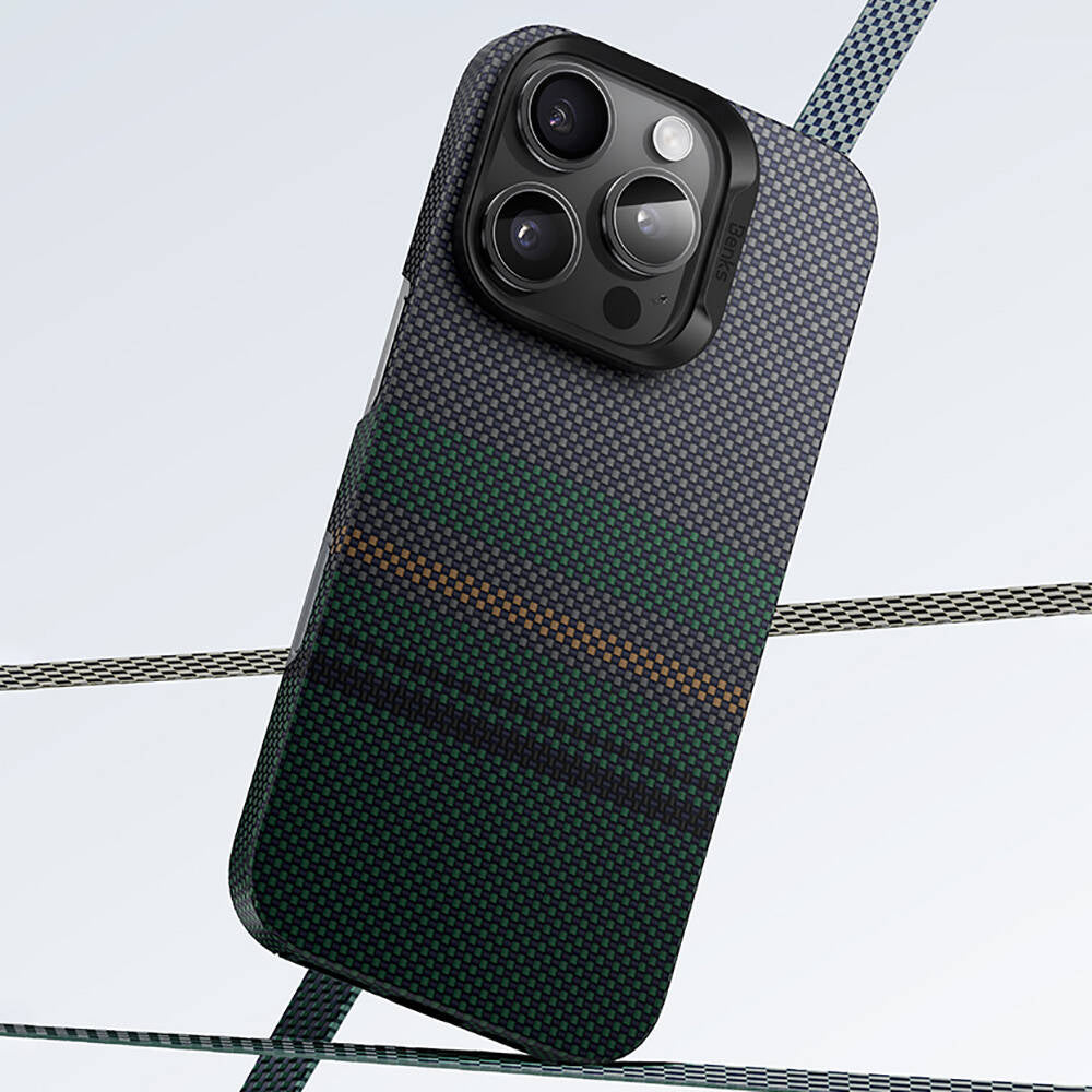Apple iPhone 16 Plus Kılıf M-safe Şarj Özellikli Karbon Fiber Tasarımlı Benks Aurora ArmorAir Kevlar Kapak Siyah
