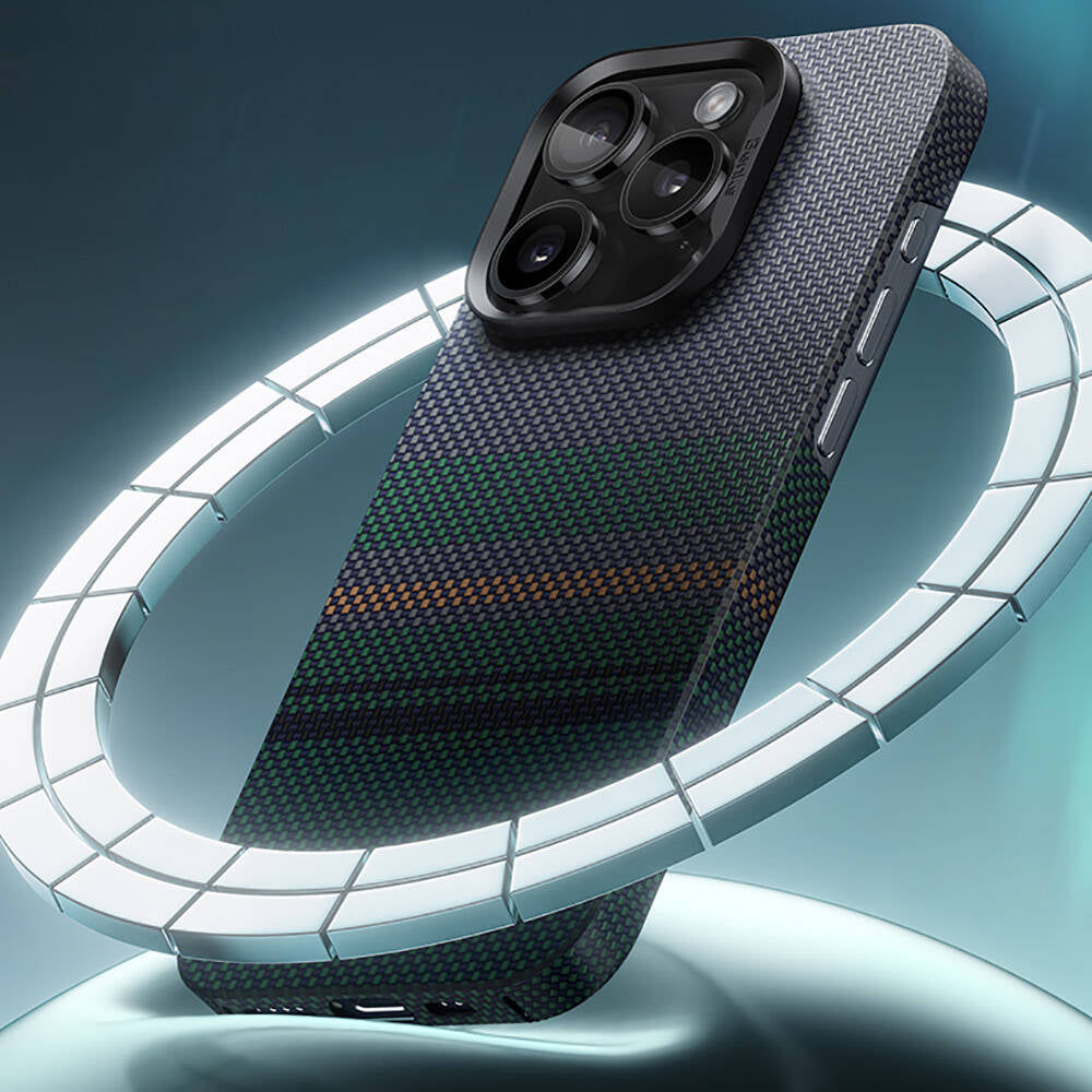 Apple iPhone 16 Pro Kılıf M-safe Şarj Özellikli Karbon Fiber Tasarımlı Benks Aurora ArmorAir Kevlar Kapak Siyah