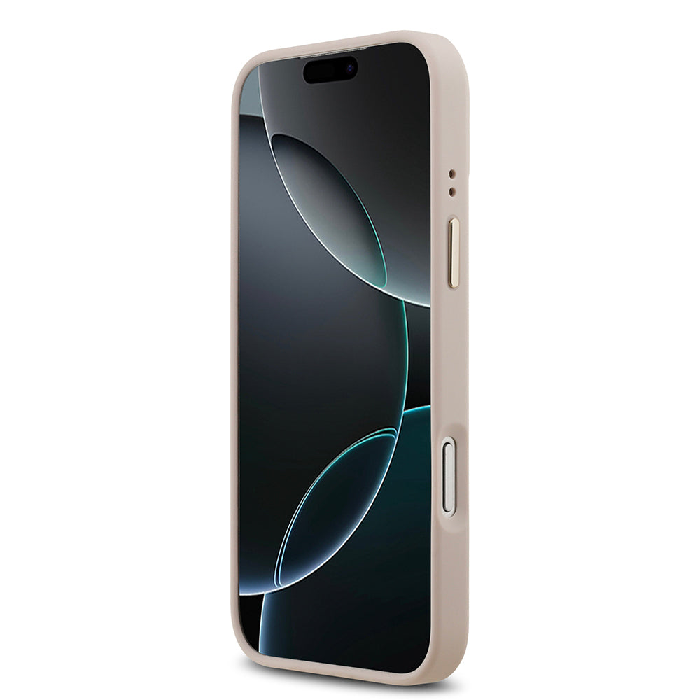 Apple iPhone 17 Pro Max Kılıf Guess Orjinal Lisanslı M-safe Şarj Özellikli Gold Metal Kamera Çerçeveli PU Deri 4G Desenli Yazı Logolu Kapak Kahverengi