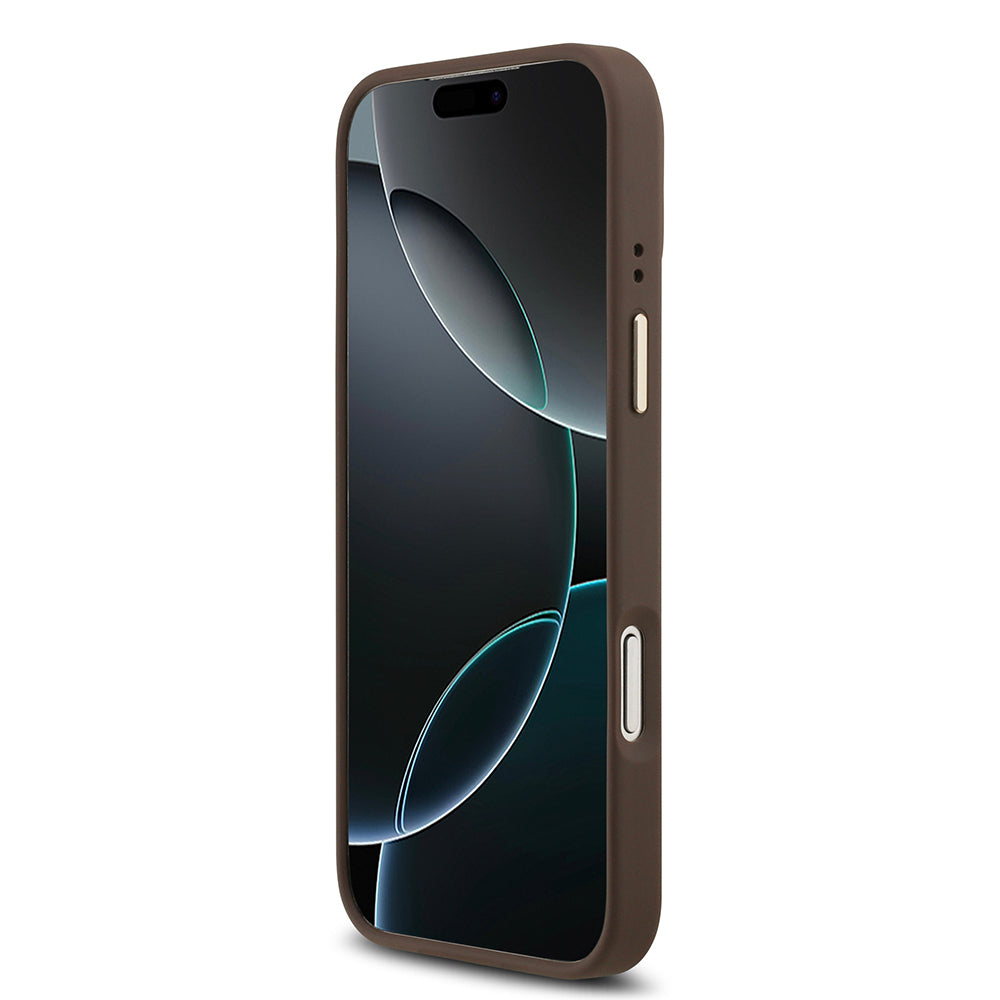 Apple iPhone 17 Pro Max Kılıf Guess Orjinal Lisanslı M-safe Şarj Özellikli Gold Metal Kamera Çerçeveli PU Deri 4G Desenli Yazı Logolu Kapak Pembe