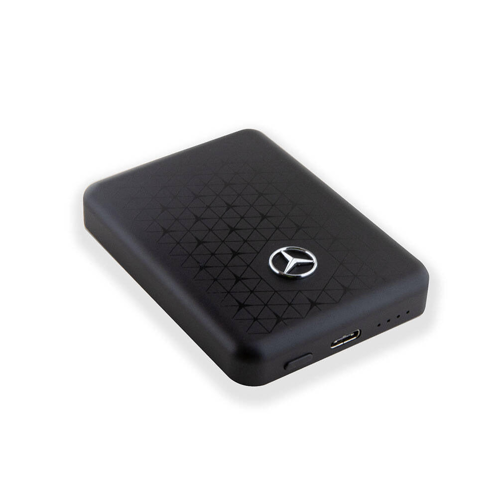 Mercedes Benz Led Işıklı Göstergeli M-safe Magnetik Orjinal Lisanslı Powerbank 5000 Mah Siyah