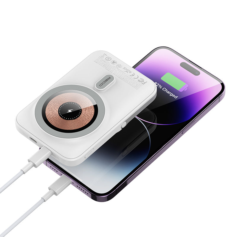 Recci W08 Metal Standlı 15W M-safe Şarj Özellikli 20W PD Hızlı Şarj Powerbank 10000mAh Siyah