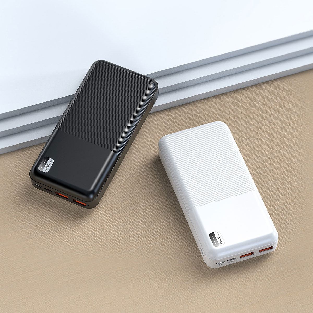 Xipin PX722 Hızlı Şarj Özellikli LED Işık Göstergeli Dual USB Taşınabilir Powerbank 20000mAh Beyaz