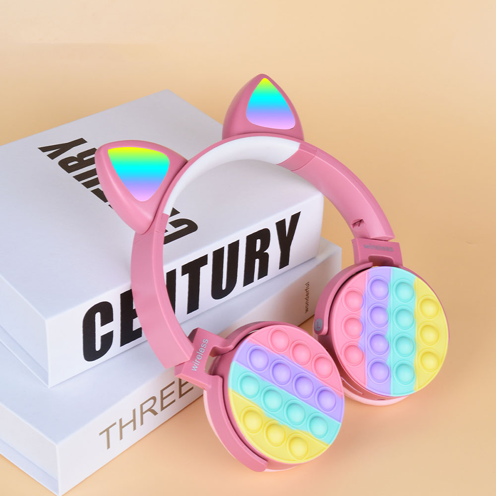 Zore CXT-950 RGB Led Işıklı Kedi Kulağı Band Tasarımı Ayarlanabilir Katlanabilir Kulak Üstü Bluetooth Kulaklık Pembe