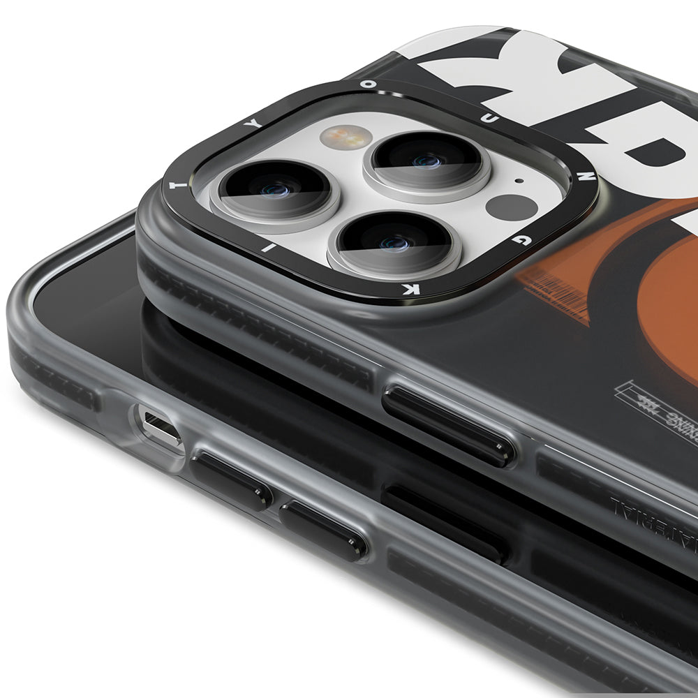 Apple iPhone 13 Pro Kılıf M-safe Şarj Özellikli Youngkit Binfen Serisi Yazı Temalı Kapak Yeşil