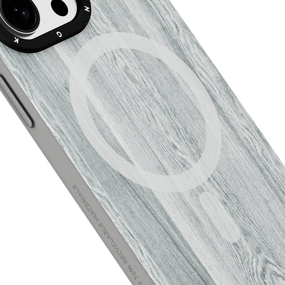 Apple iPhone 14 Pro Kılıf M-safe Şarj Özellikli Sararmaya Dayanıklı Youngkit Wood Forest Serisi Kapak Siyah