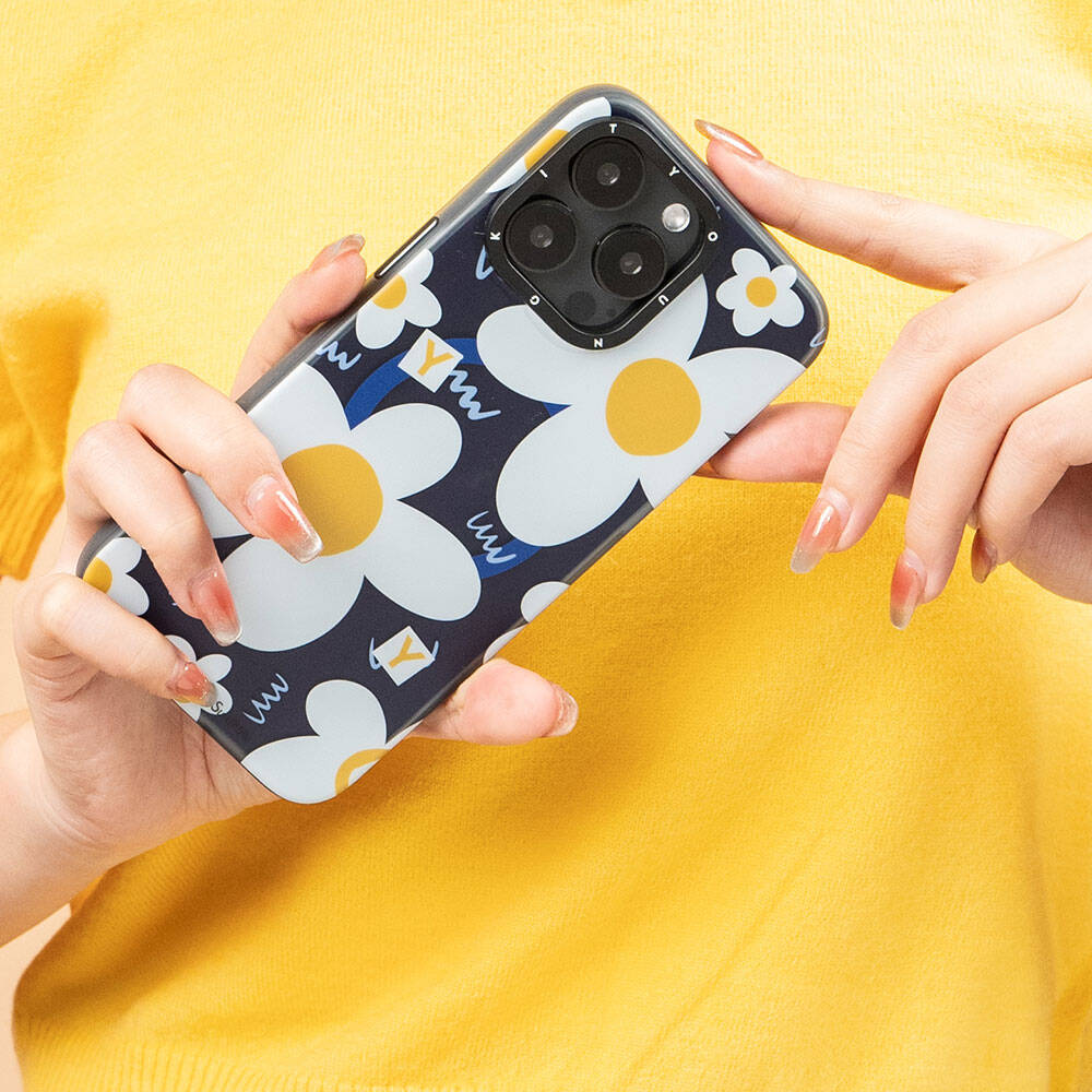 Apple iPhone 14 Pro Kılıf M-safe Şarj Özellikli Sunshine Tasarımlı Youngkit Spring Breeze Serisi Kapak Beyaz