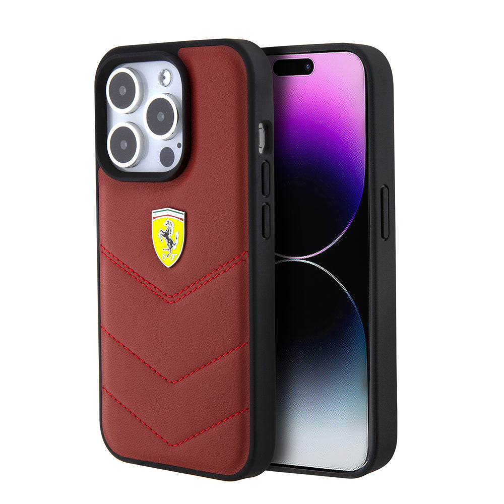 Apple iPhone 15 Pro Kılıf Ferrari Orjinal Lisanslı Deri Dikişli Arka Yüzey Metal Logo Tasarımlı Kapak