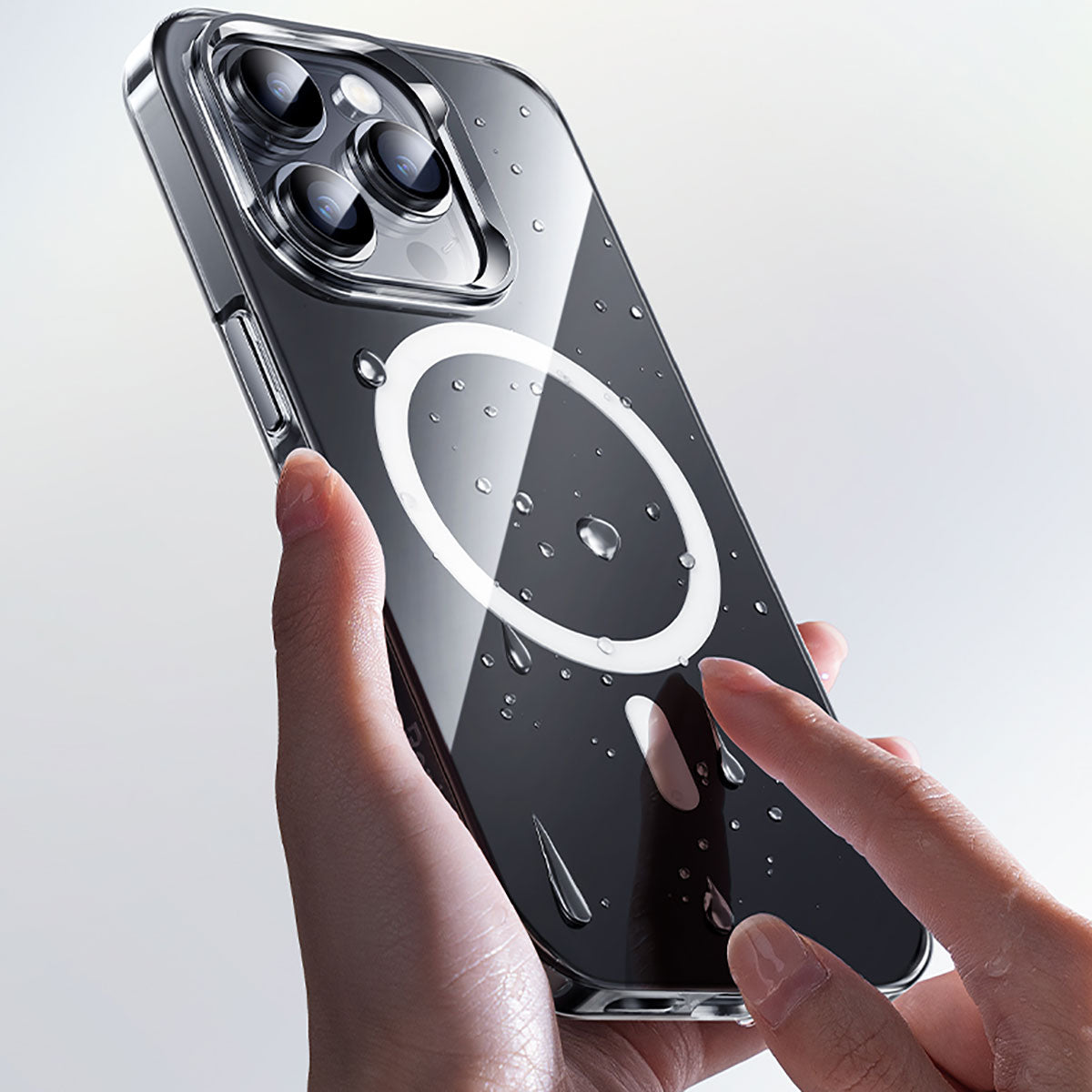 Apple iPhone 15 Pro Max Kılıf M-safe Şarj Özellikli Benks Crystal Serisi Şeffaf Kapak Renksiz