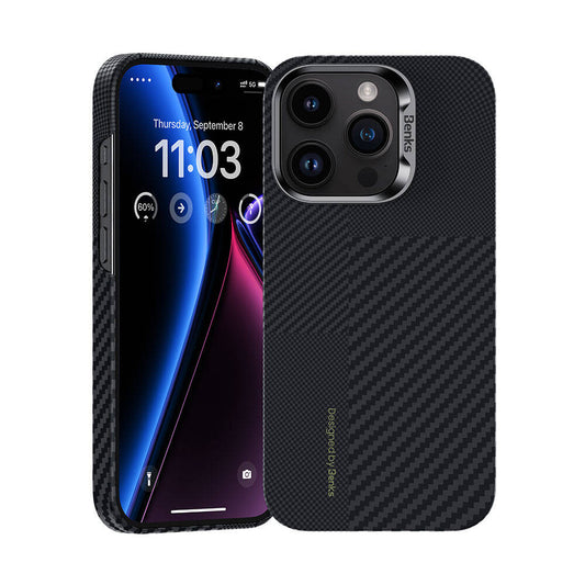 Apple iPhone 15 Pro Max M-safe Şarj Özellikli Karbon Fiber Benks Montage ArmorAir Kevlar Kapak Siyah