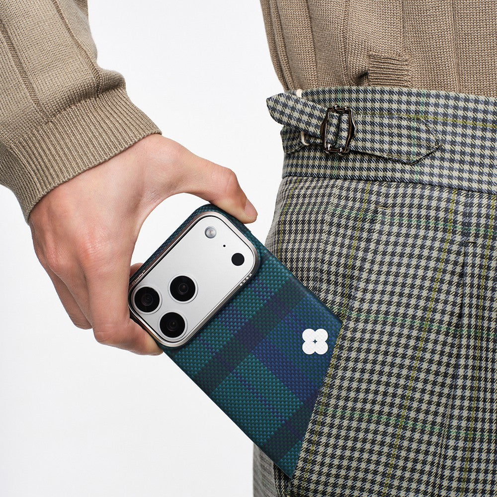Apple iPhone 17 Pro Kılıf M-safe Şarj Özellikli Aramid Karbon Fiber Pitaka Flora in Grid Serisi Kapak