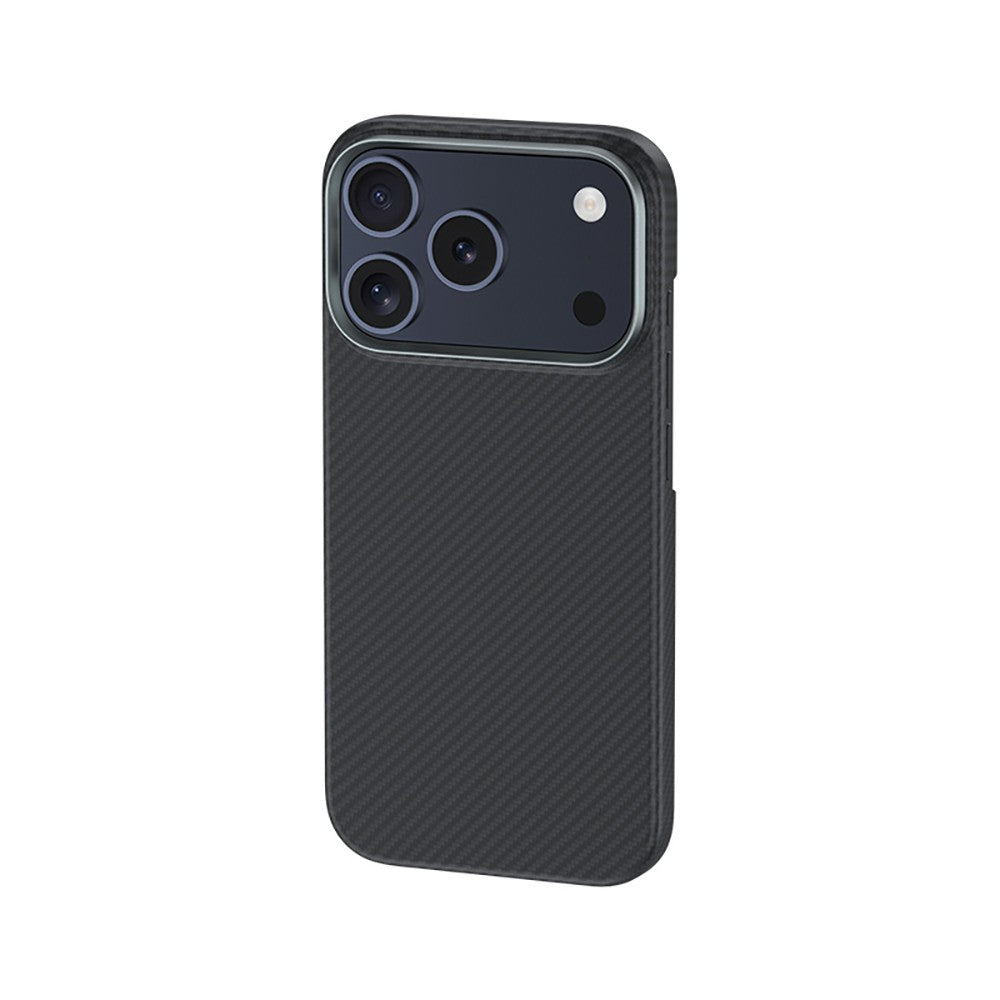 Apple iPhone 18 Pro Kılıf Karbon Fiber M-safe Şarj Özellikli Benks Armor Air Yükseltimiş Kamera Çerçevesi C1 600D Kevlar Kapak