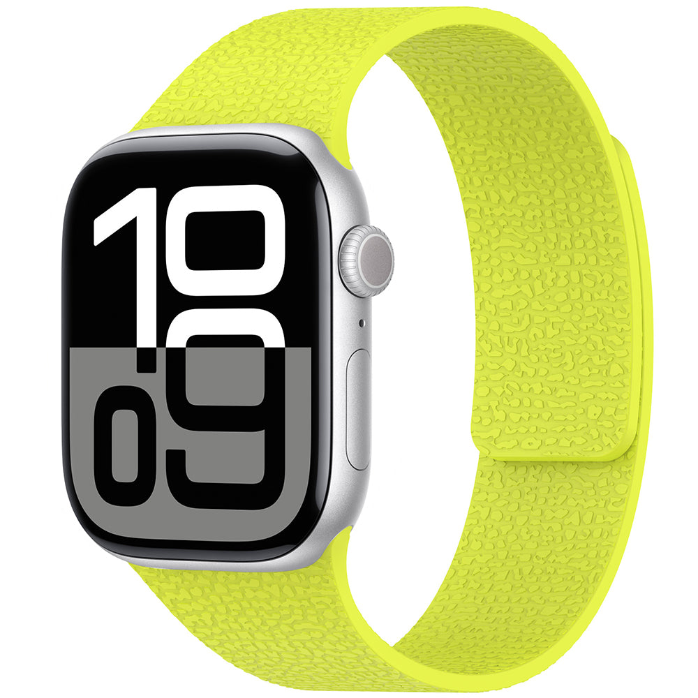 Apple Watch 7 41mm Zore KRD-136 Kabartma Desenli Silikon Kordon