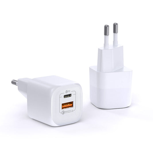Wiwu RY-U33 GaN Tech PD Hızlı Şarj Özellikli QC 3.0 Seyahat Şarj Başlığı 33W Beyaz
